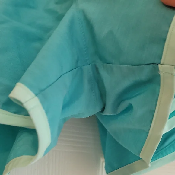 Nike Women's Blue Athletic Shorts L - Picture 3 of 8